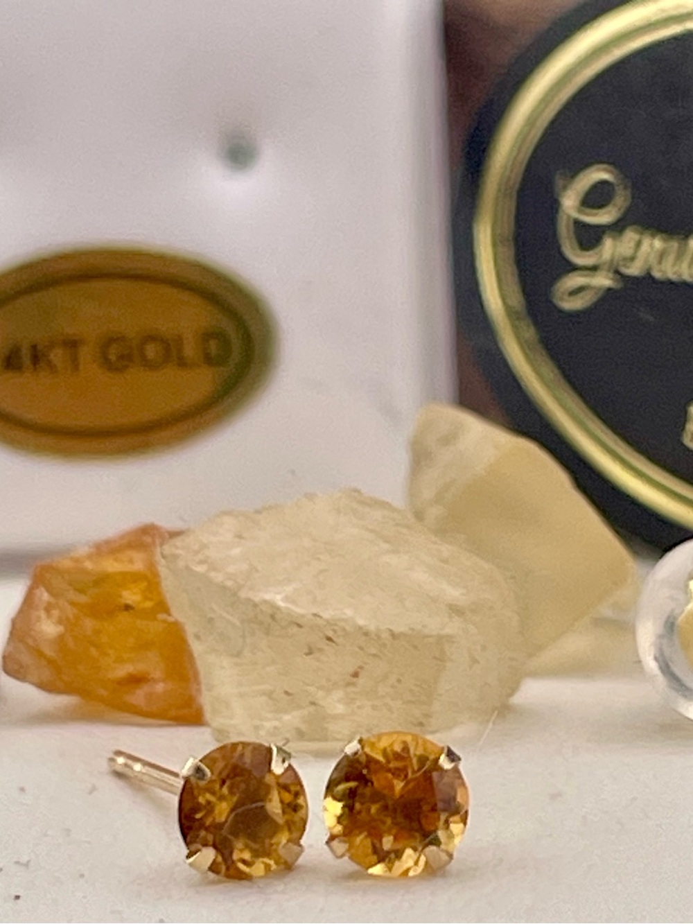 14KT solid Citrine stud earrings 4mm each. .50ct total - Picture 2 of 12